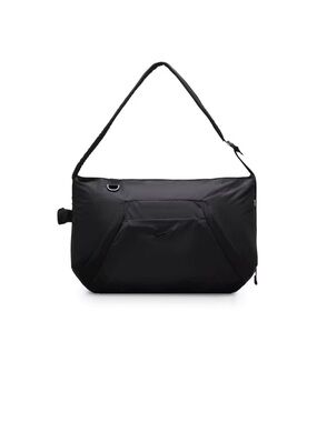 Nike Women's One Tote Bag (black)